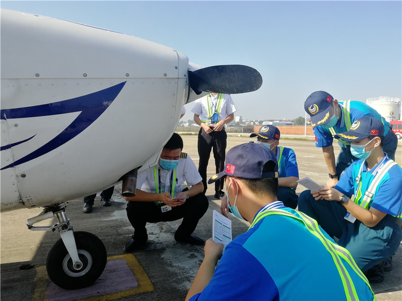 1632320878129625.jpeg 地面理论教学4.jpg