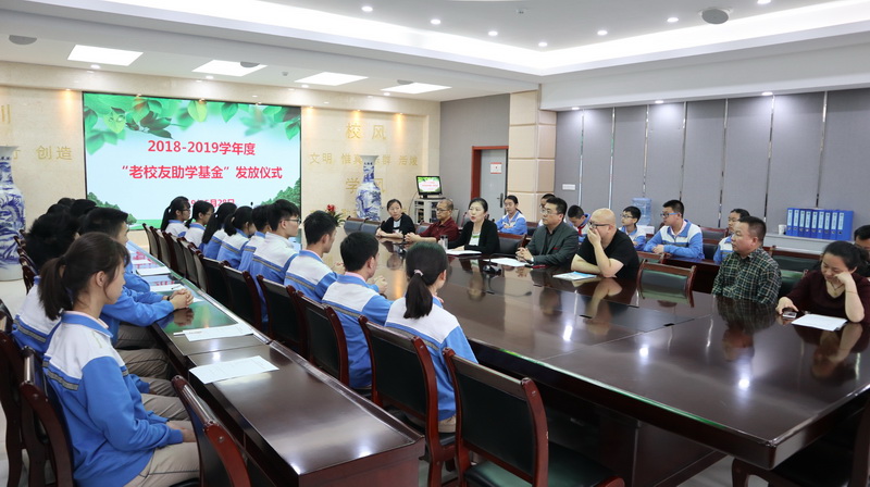 1559029747536086.jpeg IMG_7830_调整大小.JPG