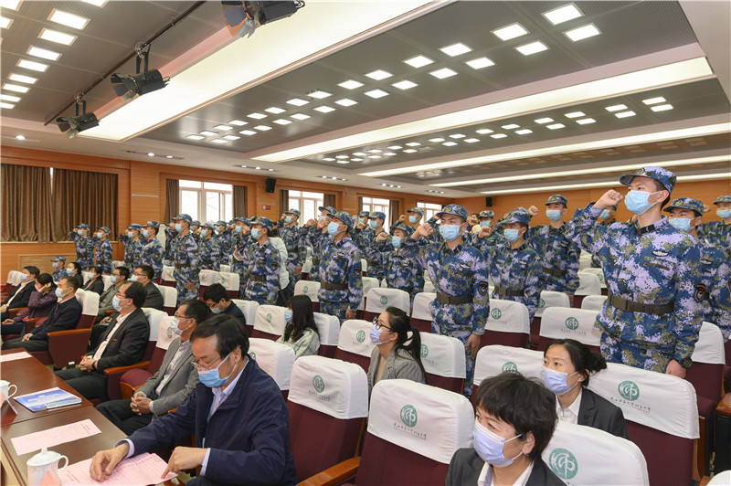 1587610217716996.jpeg 14宣誓.jpg