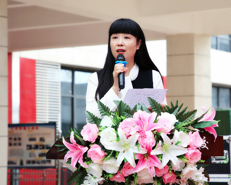 1594277936490878.jpeg 9、沣西新城第二学校执行校长权小红致辞.jpg