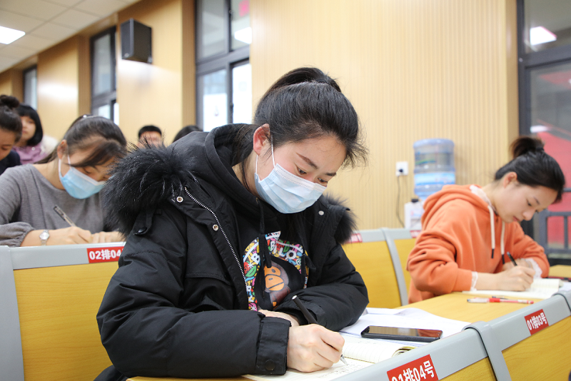 1611392923674506.png 10.png