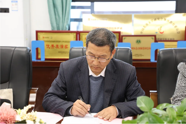 1621168075229736.png image.png