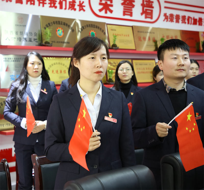 1636702301648243.jpeg 唱歌—姜主任.jpg