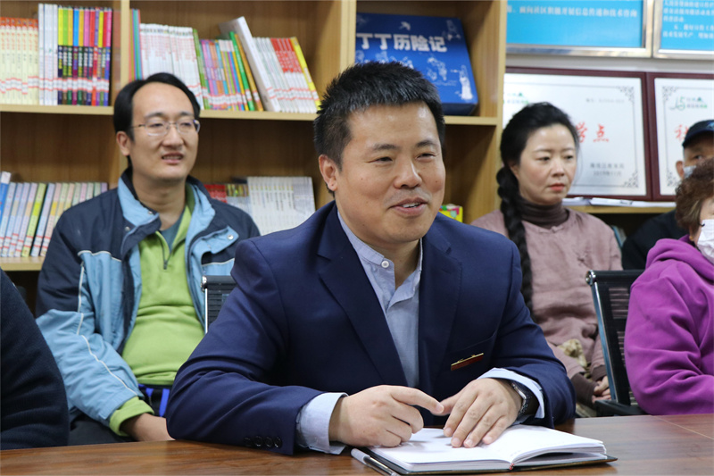 1699845108519091.jpeg 2.陕西师大附中学校办公室副主任索海峰同志发言.JPG